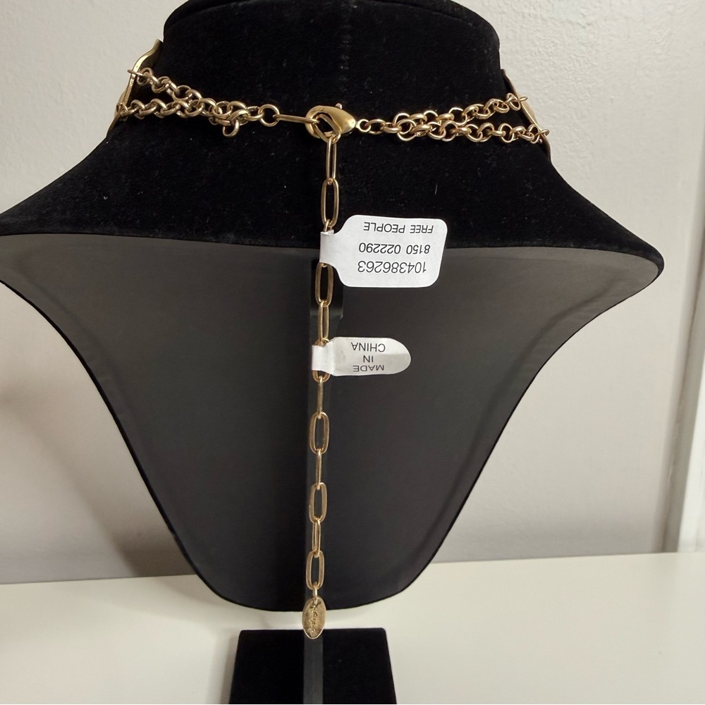 Free People Speak Up Statement necklace Gold Tone NWT $68 - Picture 6 of 7